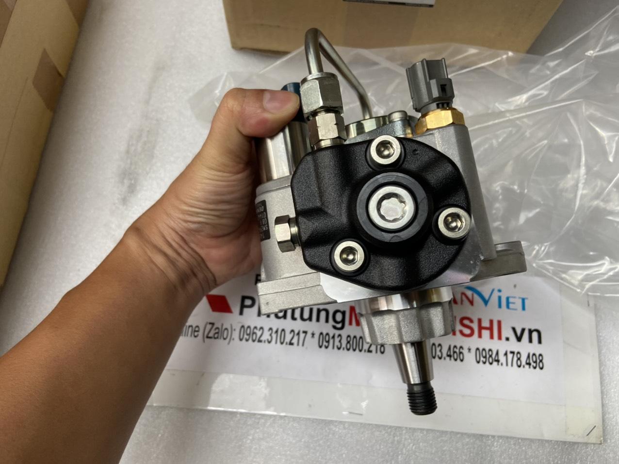 Bơm cao áp dầu nhiên liệu xe Mitsubishi Triton 2016-2018