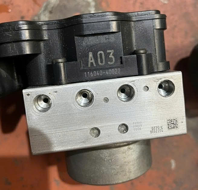 Cụm bơm abs XE MITSUBISHI TRITON 2015-2023 , Phanh ABS TRITON Advics A03 116040-40022 4670A985 4670A975 4670C016 4670C020 4670B503 Advics A60 116040-48650