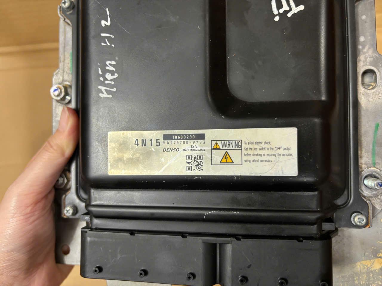 ECU điều khiển động cơ, hộp đen xe Mitsubishi Triton 2019-2024