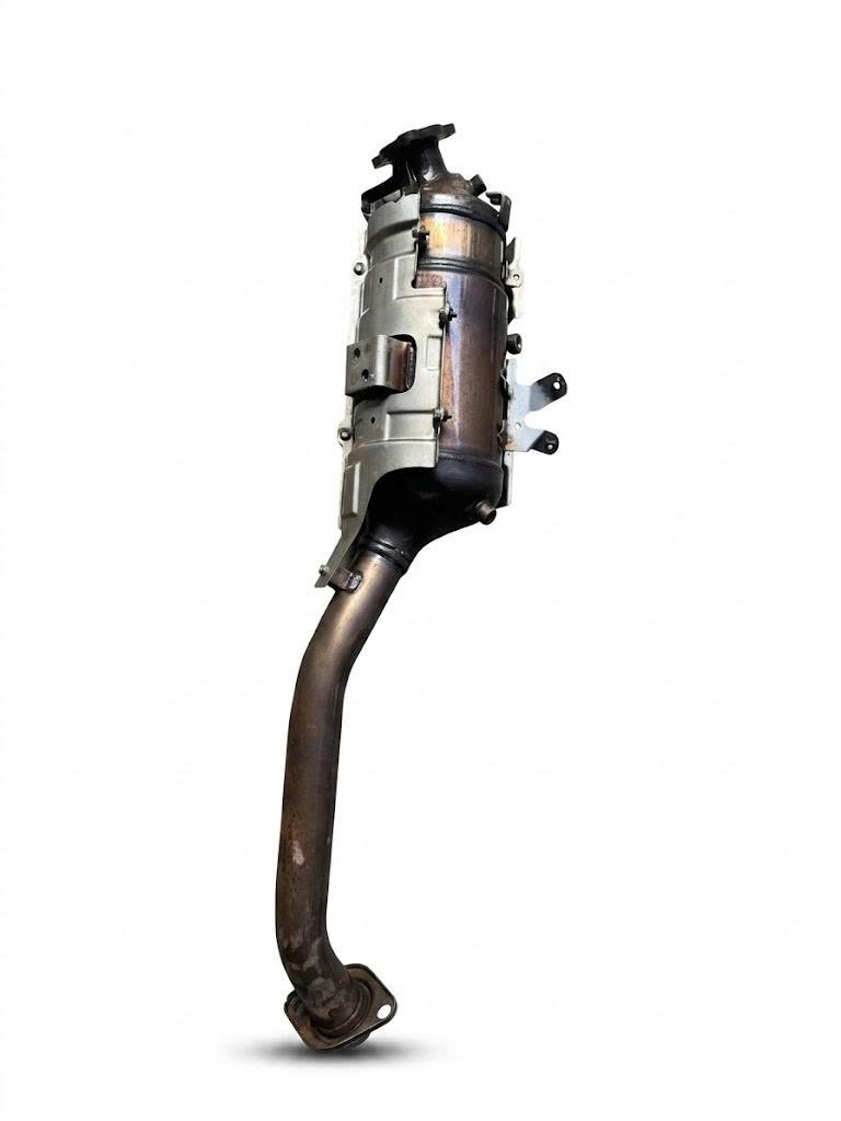 Ống cổ bầu Catalyst chuyển đổi khí thải- xả than hoạt tính Xe Mitsubishi Triton 2015-2023 1584A906  1584a909 1584B007 1584B376 1584A983 1584A992  1584a999 1584b377 18150-62A-T00 