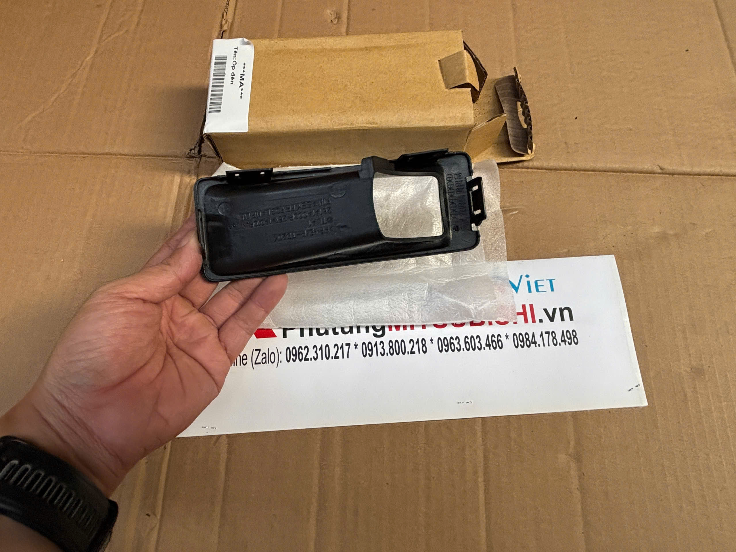 Ốp đèn gầm, Ốp đèn sương mù xe Mitsubishi Triton 2024-2025