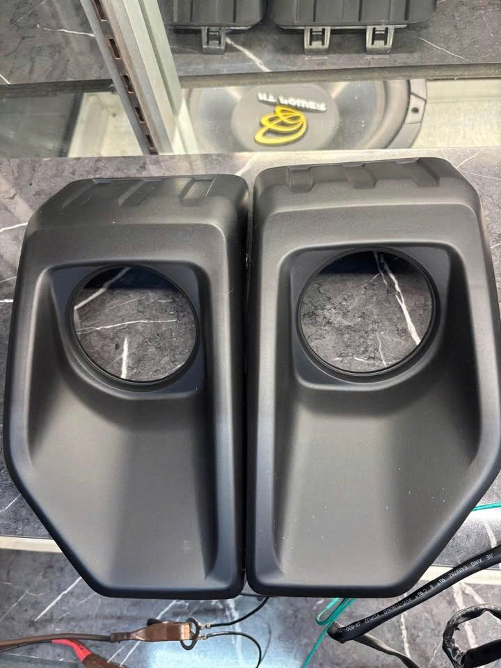 OEM  261A1A020P 261A0A020P Ốp đèn sương mù đèn gầm Mitsubishi Triton 2024 2025 bản Glx - dưỡng đèn gầm