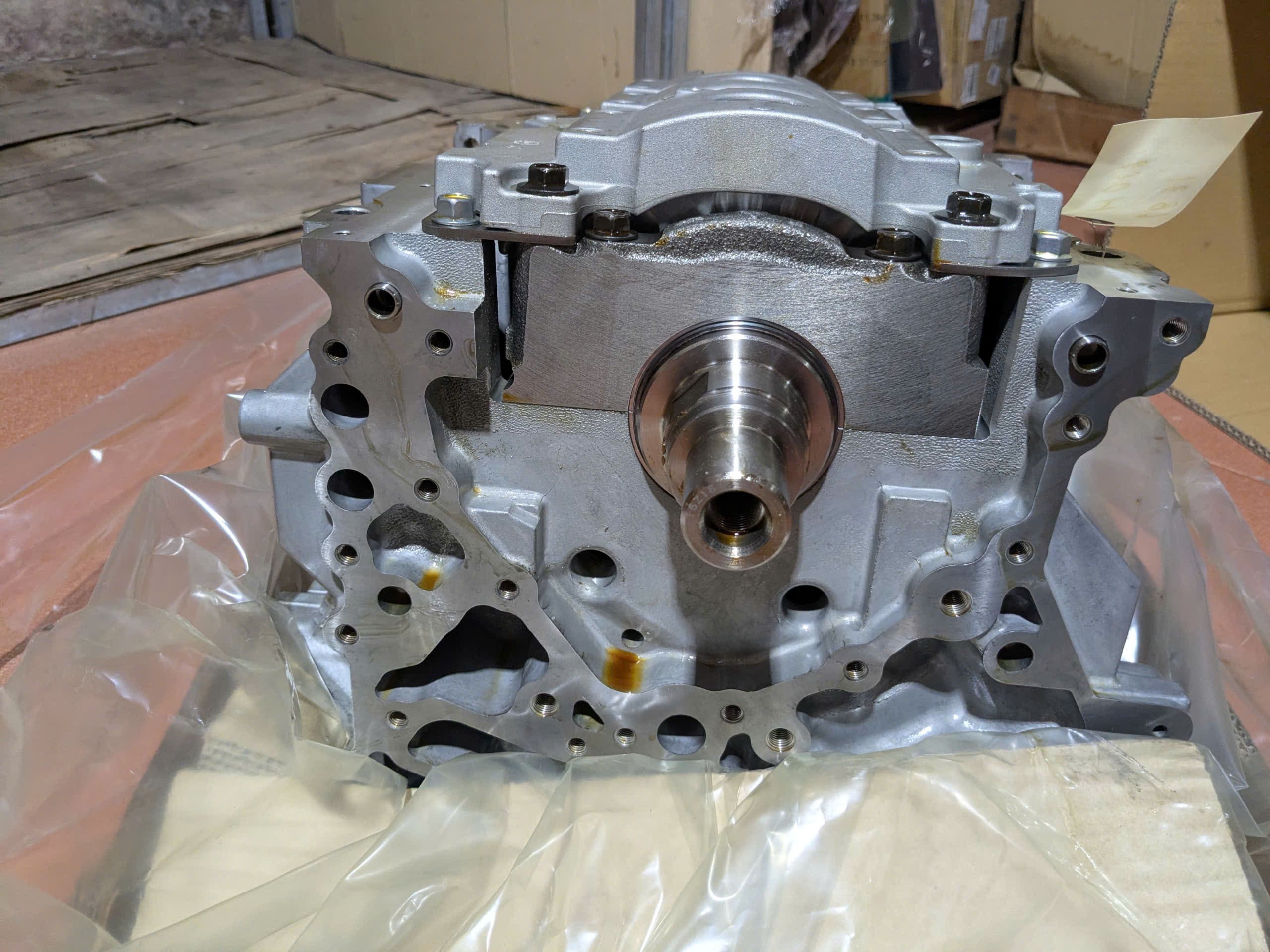 Thân lốc máy động cơ 3.0 6B31 Xe Mitsubishi Pajero Sport 2010- 2025 , gồm lốc máy, trục khuỷu (cơ), Piston  xéc măng tay biên. . . 1000D024 1000B431 1050B043 1100A252 1100A120 1115A469 1110B435 1115A469 1115A469 1115A096 1110B629 1110B630 1110C099