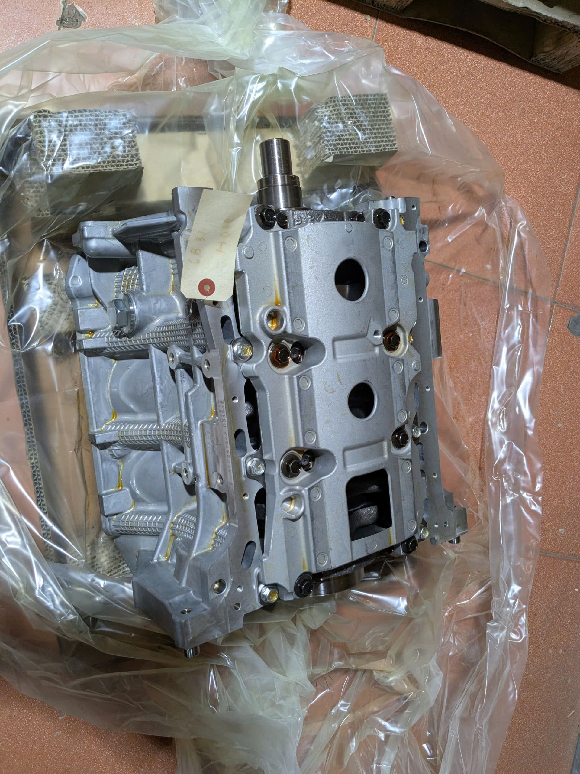 Thân lốc máy động cơ 3.0 6B31 Xe Mitsubishi Pajero Sport 2010- 2025 , gồm lốc máy, trục khuỷu (cơ), Piston  xéc măng tay biên. . . 1000D024 1000B431 1050B043 1100A252 1100A120 1115A469 1110B435 1115A469 1115A469 1115A096 1110B629 1110B630 1110C099