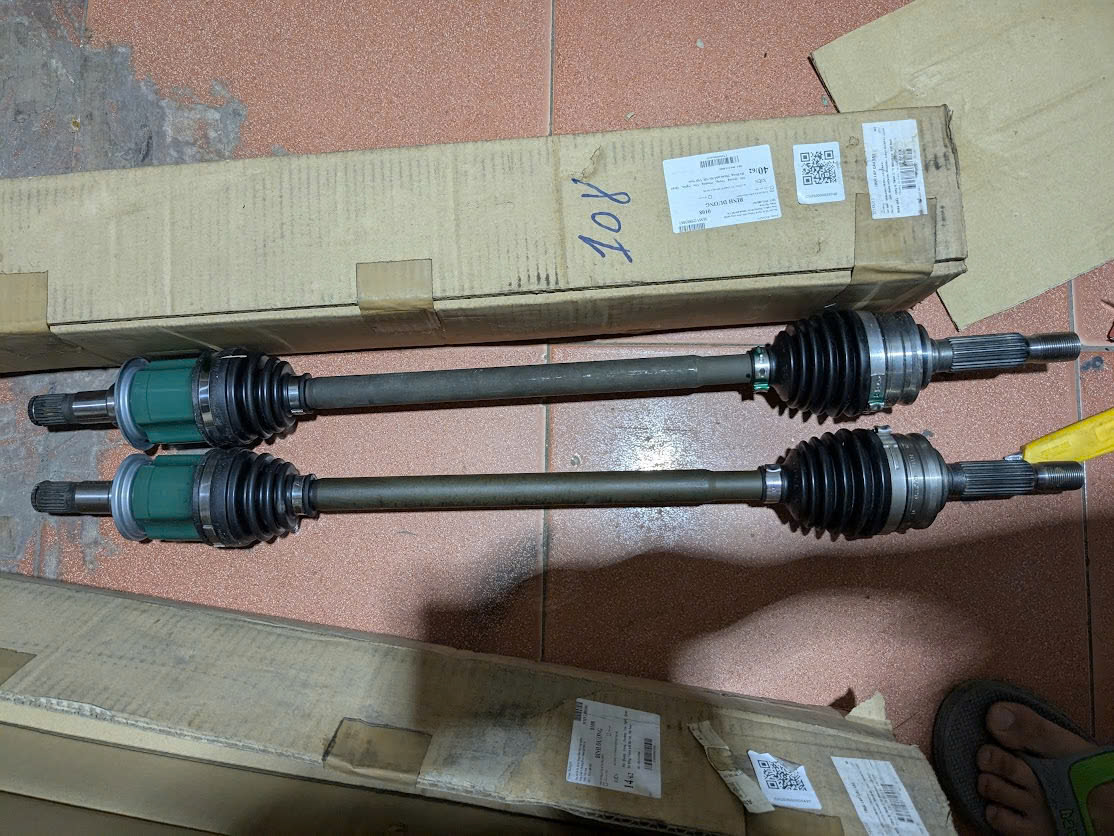 Trục láp, Cây láp cầu sau Mitsubishi Outlander