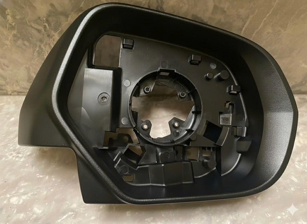 Vỏ nhựa viền quanh gương xe Mitsubishi Triton 2019-2023