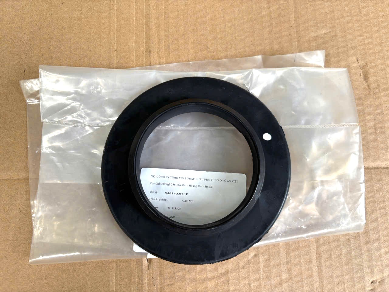 Cao su đỡ lò xo giảm xóc trước phía trên Mitsubishi Triton 2024-2027 54034A010P