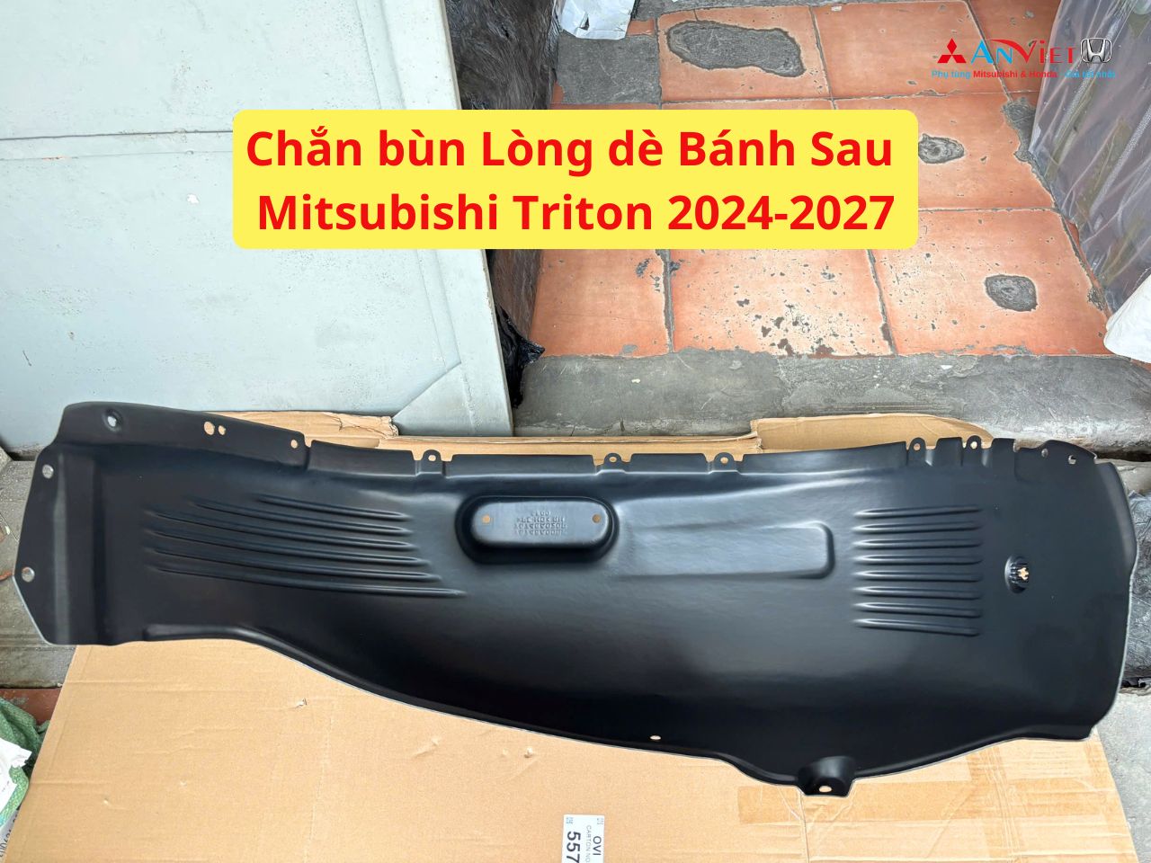 Chắn bùn lòng dè bánh sau Mitsubishi Triton 2024-2027 76748A000P 76749A000P