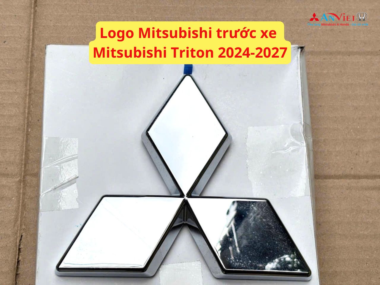 Logo Mitsubishi trước xe Mitsubishi Triton 2024-2027 79890A000P