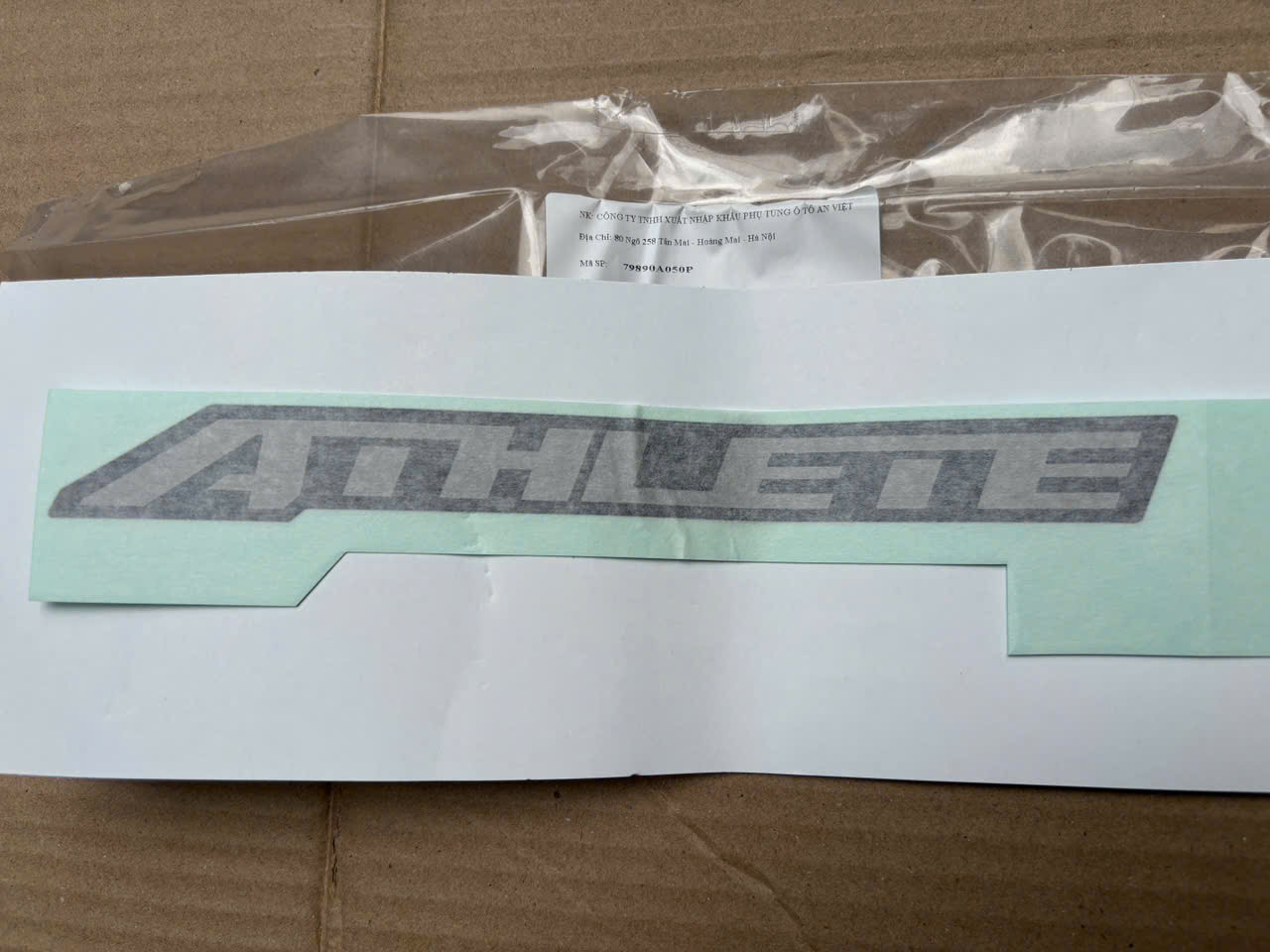 Tem chữ ATHLETE sau xe Mitsubishi Triton 2024-2027 79890A050P