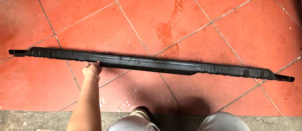 Xương dẹp đầu xe Mitsubishi Triton 2024-2027 62530A030P (nằm ngang nối 2 thân sát xi dưới gầm)