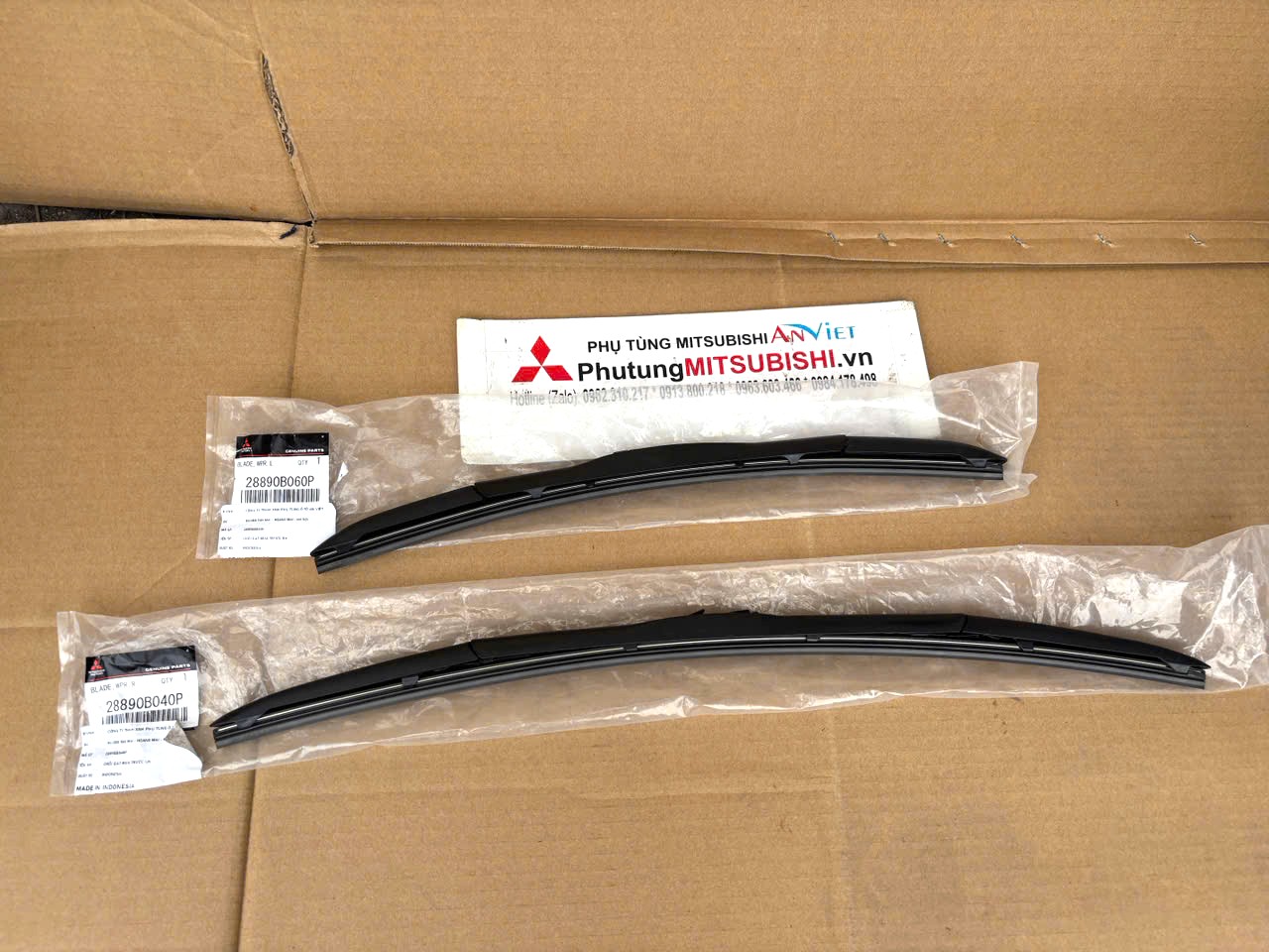 Bộ chổi gạt mưa trước xe Mitsubishi XForce và Destinator DST 28890B060P 28890B040P