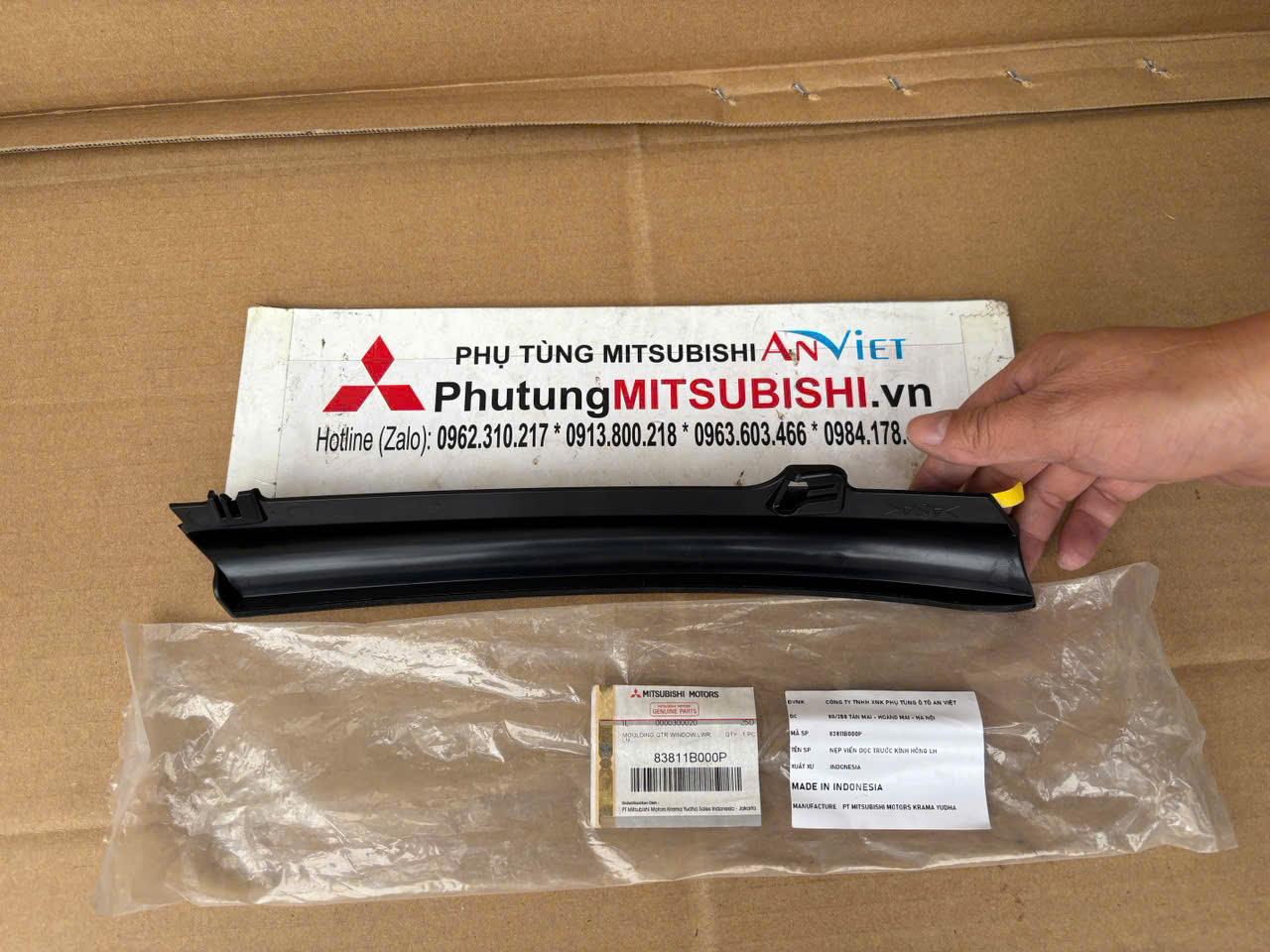 Nẹp viền dọc trước kính hông Mitsubishi Xforce 83811B000P 83810B000P