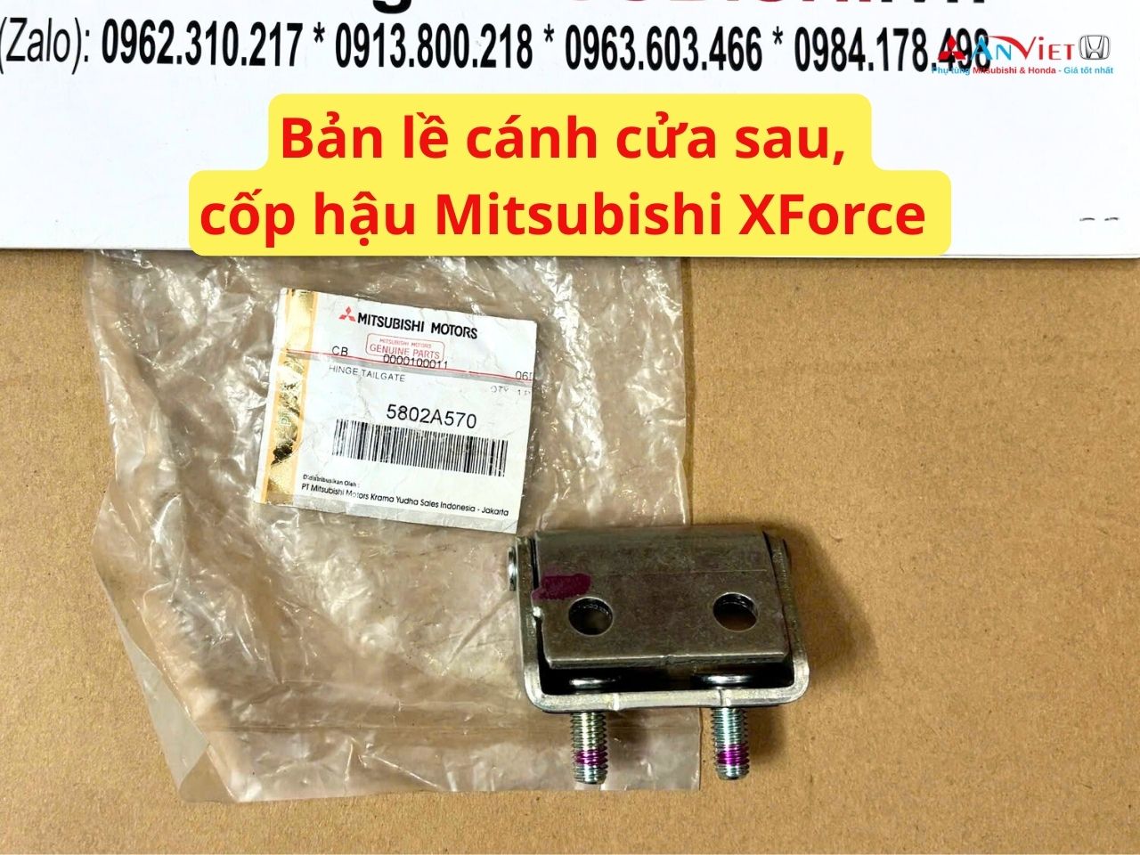 Bản lề cánh cửa sau, cốp hậu Mitsubishi XForce 5802A570