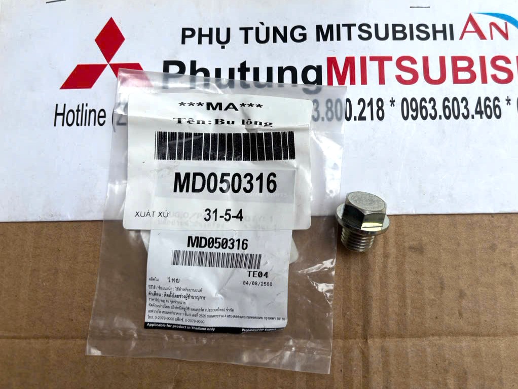 Bu l&ocirc;ng đ&aacute;y c&aacute;c te, Ốc xả dầu NHỚT động cơ Mitsubishi XForce