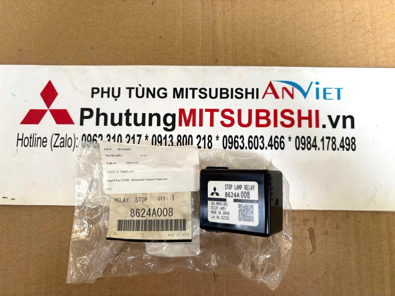 Hộp rơ le điều khiển đ&egrave;n phanh STOP LAMP RELAY Mitsubishi Xforce
