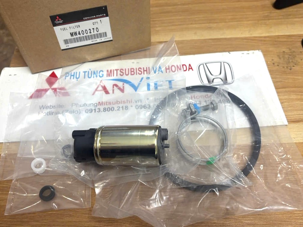 M&ocirc; tơ bơm xăng 2 giắc Mitsubishi XForce
