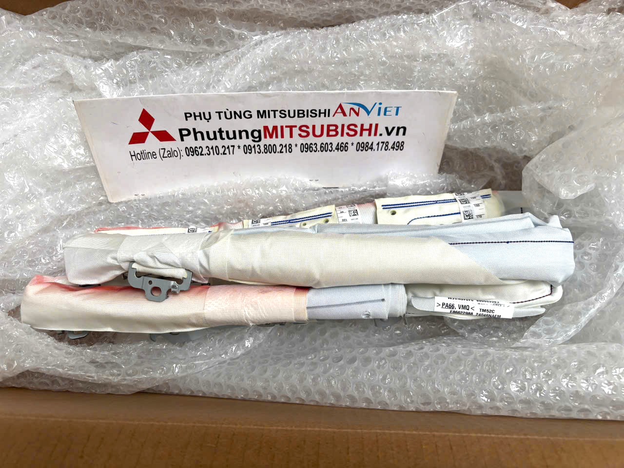 Túi khí trần xe Mitsubishi XForce 985P0B000P 985P1B000P