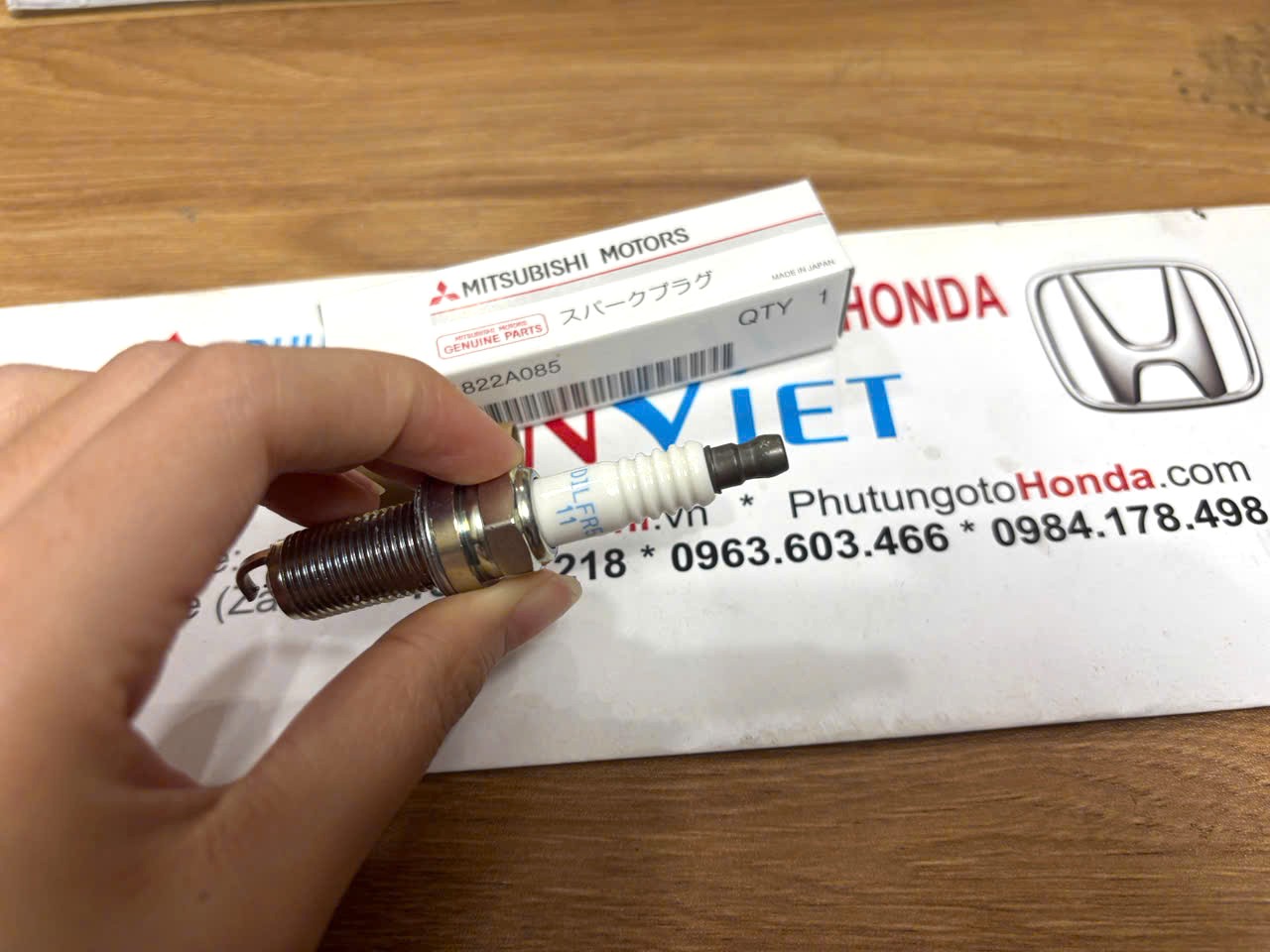 Bugi xe Mitsubishi Xforce Chính Hãng