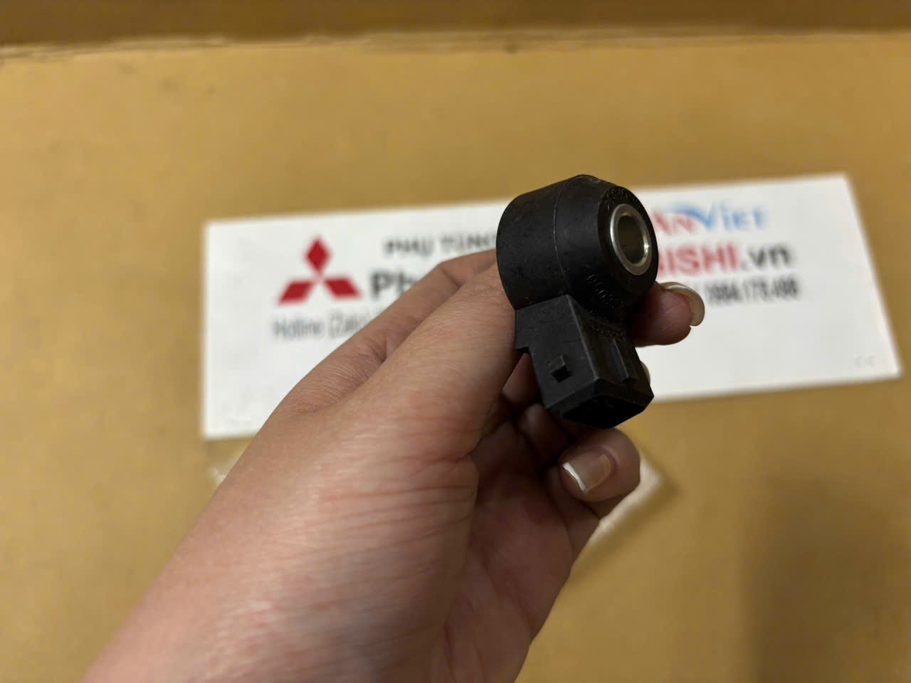 Cảm biến kích nổ, Cảm biến tiếng gõ động cơ xe Mitsubishi Xforce