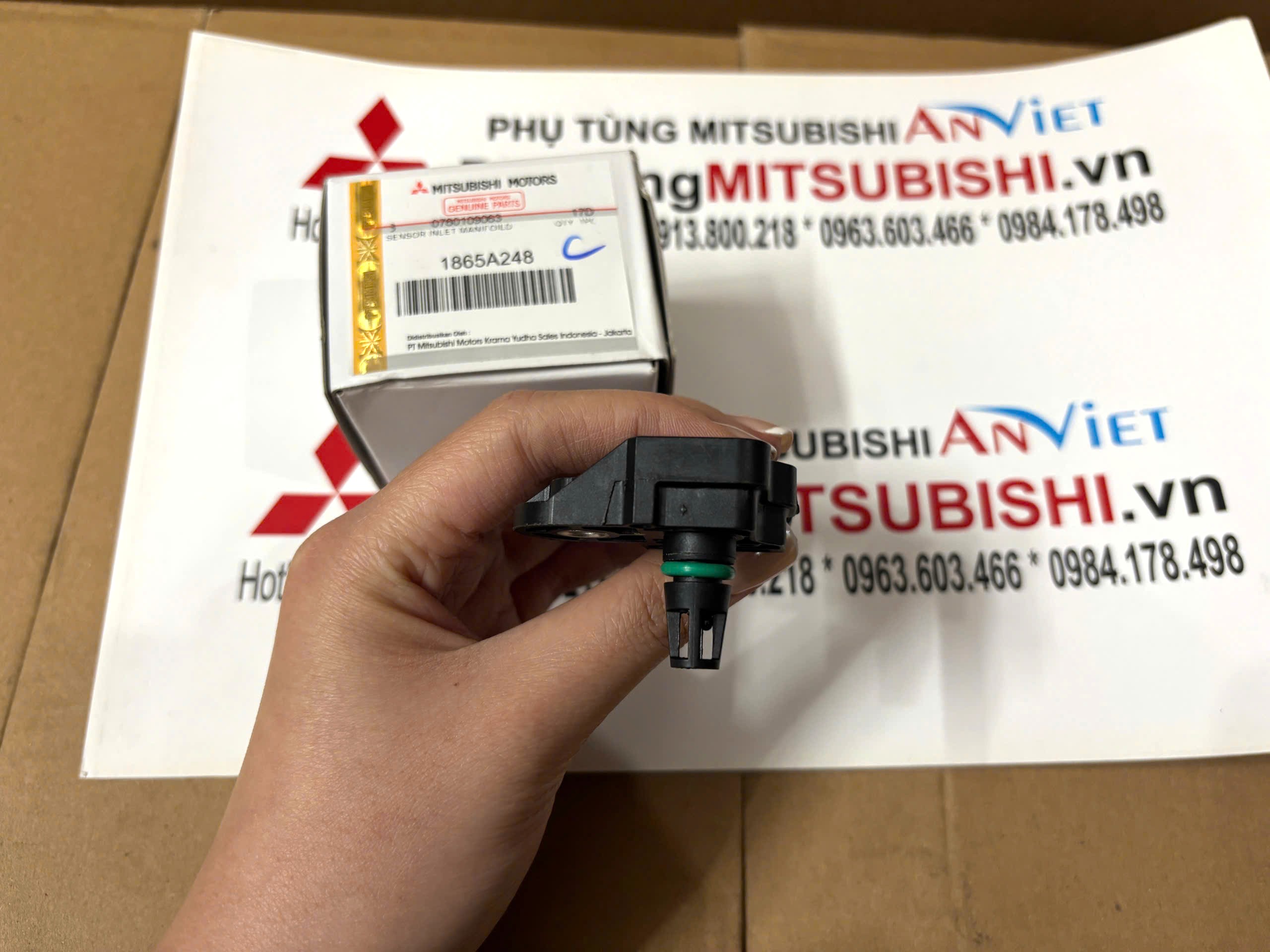 Cảm biến áp suất khí nạp xe Mitsubishi Xforce