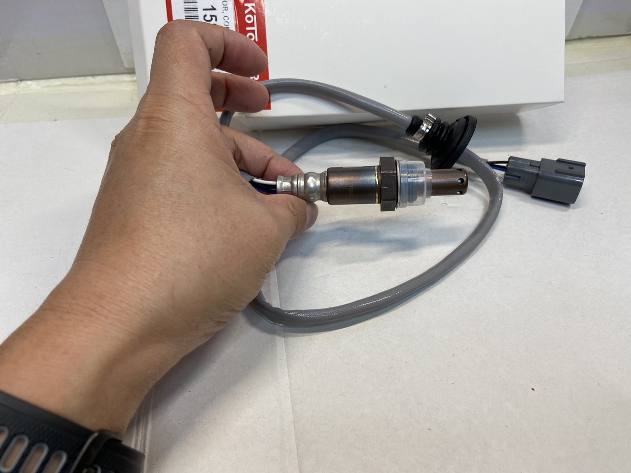 Cảm biến oxy (Oxi), Cảm biến khí xả xe Mitsubishi Xforce không mũ