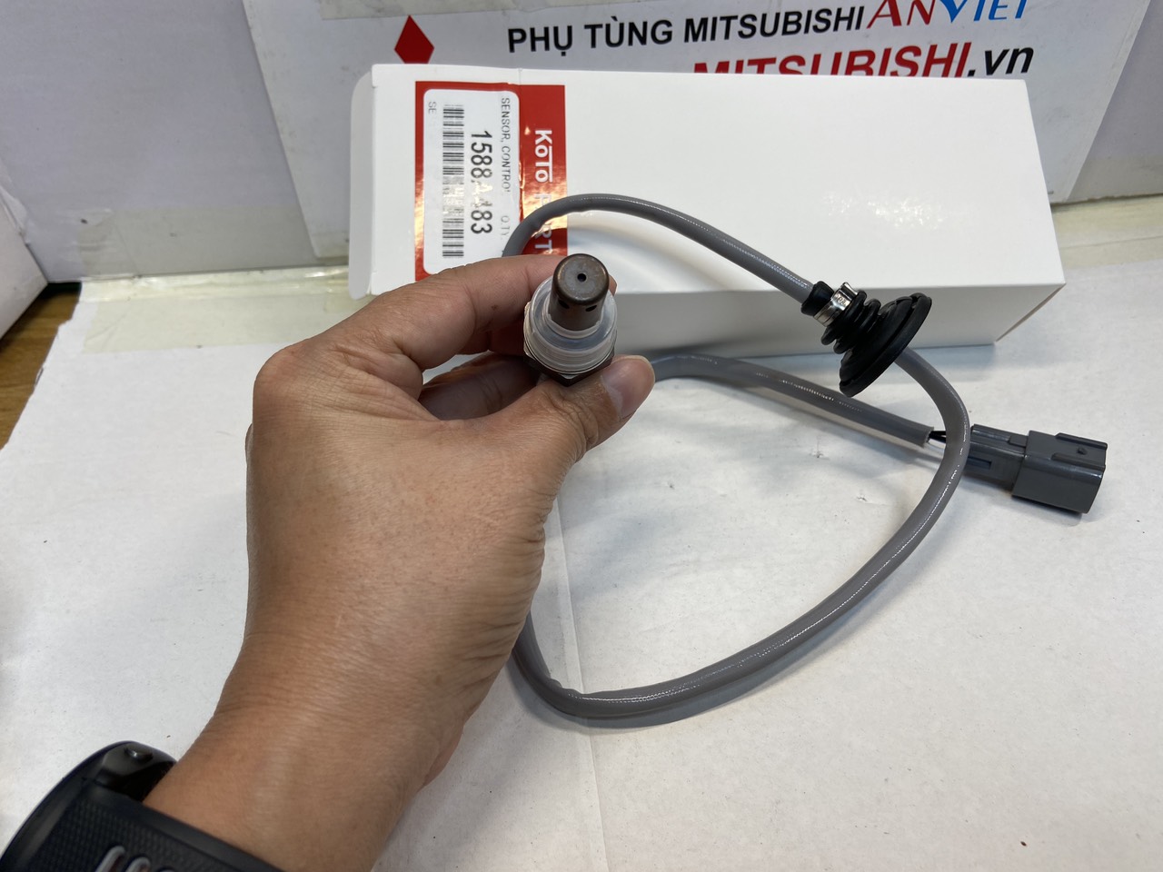 Cảm biến oxy (Oxi), Cảm biến khí xả xe Mitsubishi Xforce không mũ