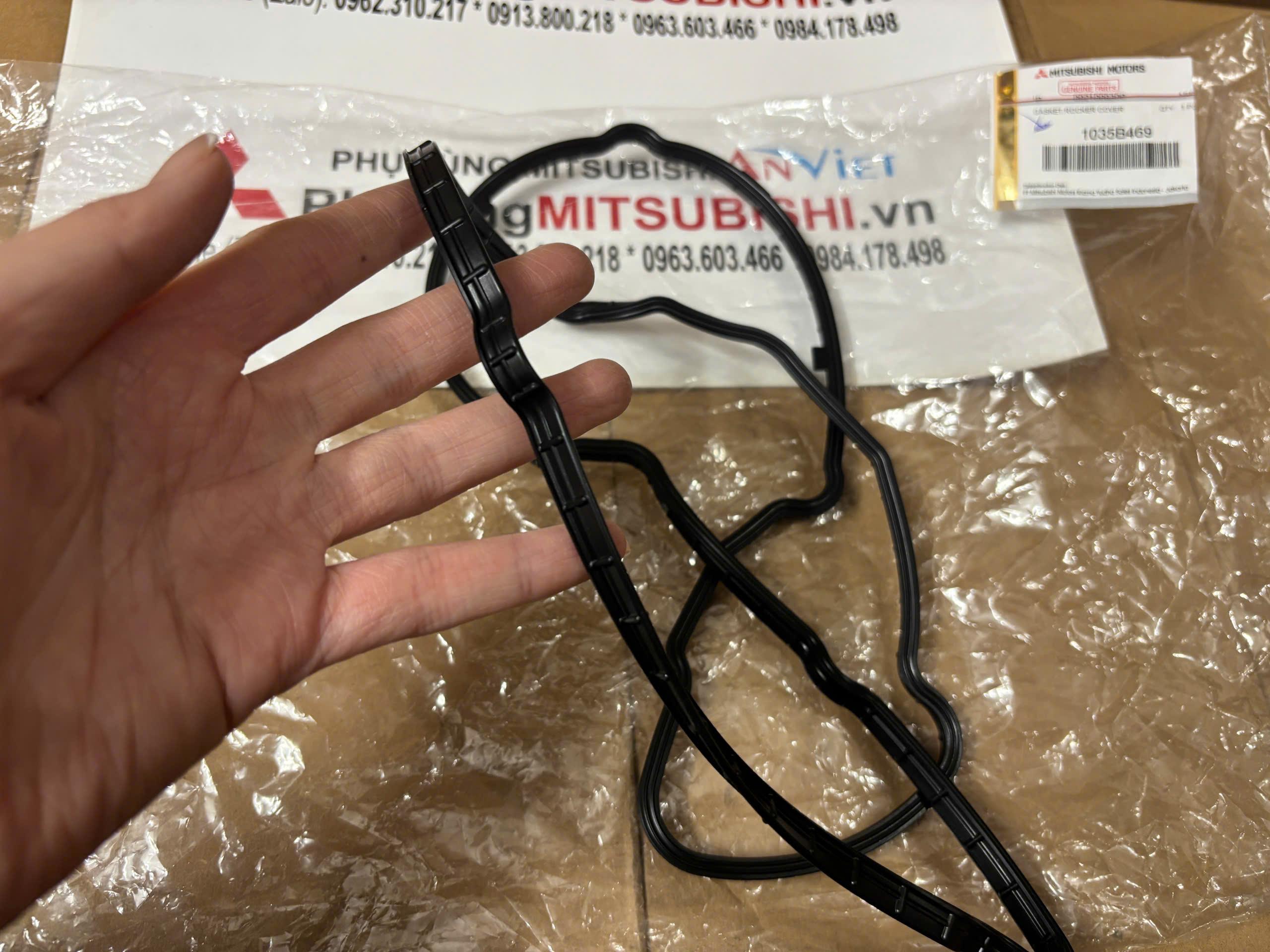 Gioăng nắp dàn cò xe Mitsubishi Xforce