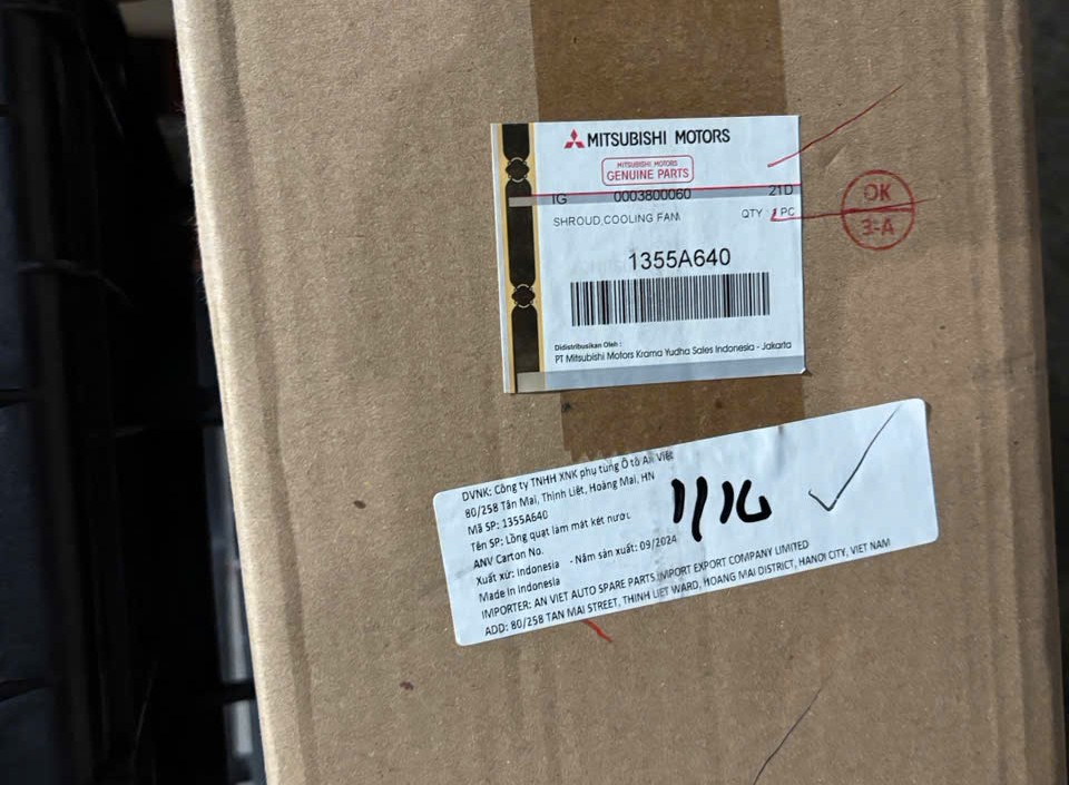 Lồng quạt két nước xe Mitsubishi Xforce