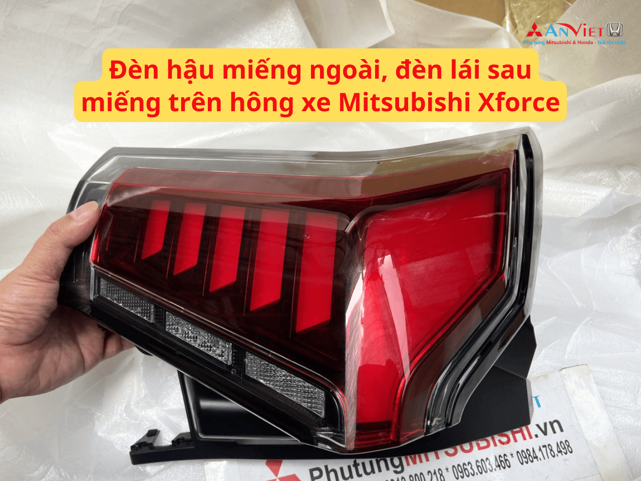 Đèn hậu miếng ngoài, đèn lái sau miếng trên hông xe Mitsubishi Xforce