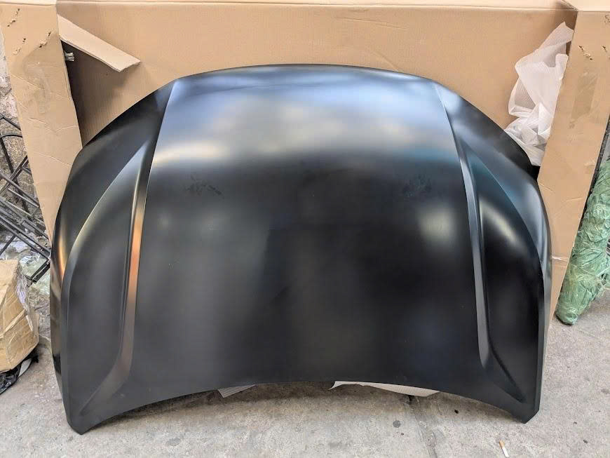 Nắp capo xe Mitsubishi Xforce