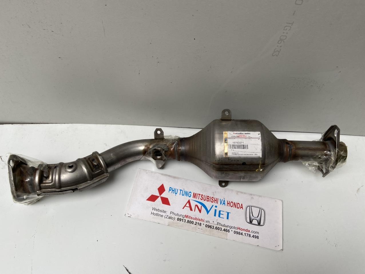 Ống xả trước, Bầu chuyển đổi khí xả xe Mitsubishi Xforce