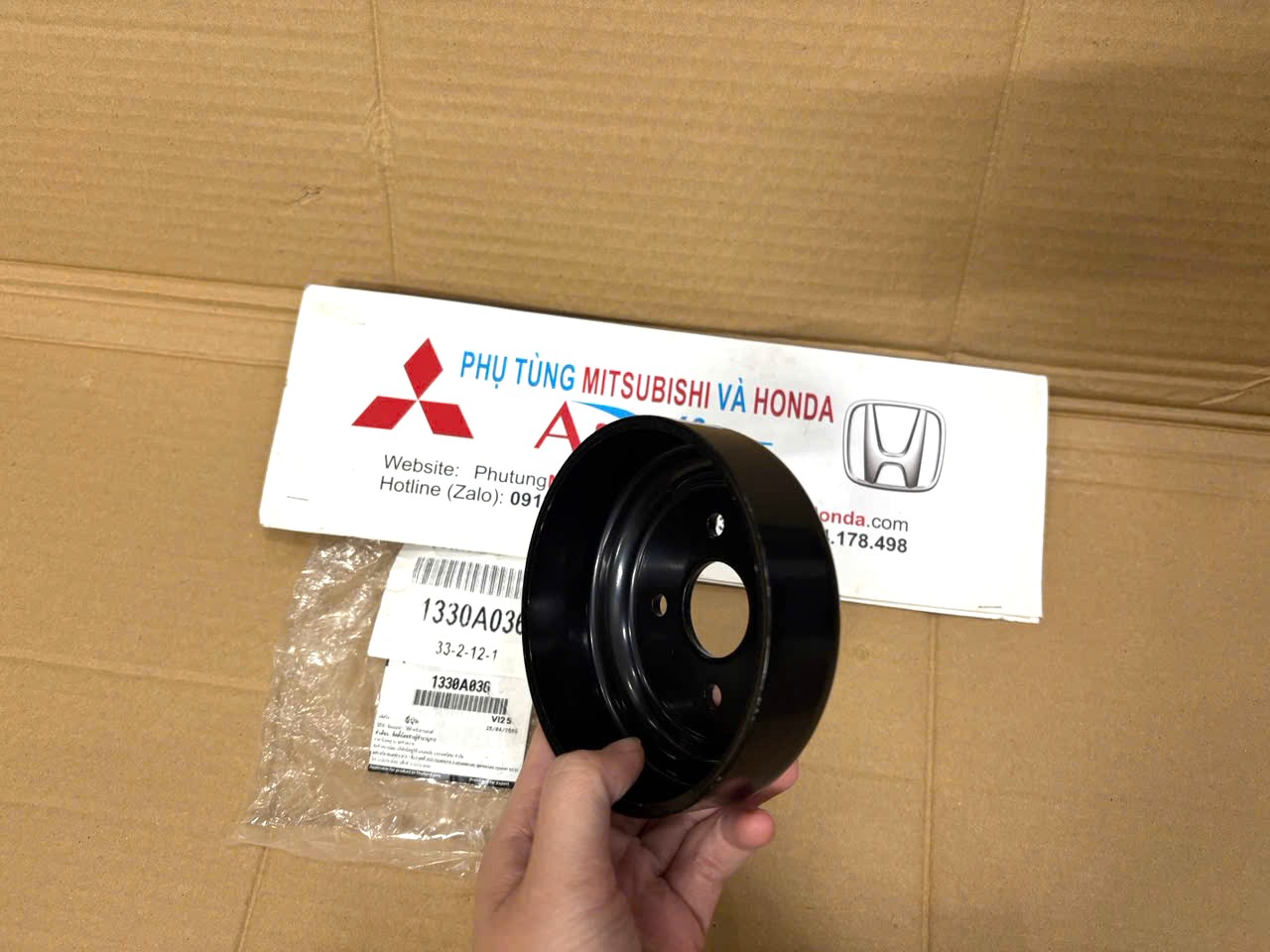 Puly quạt gió động cơ và bơm nước xe Mitsubishi Xforce