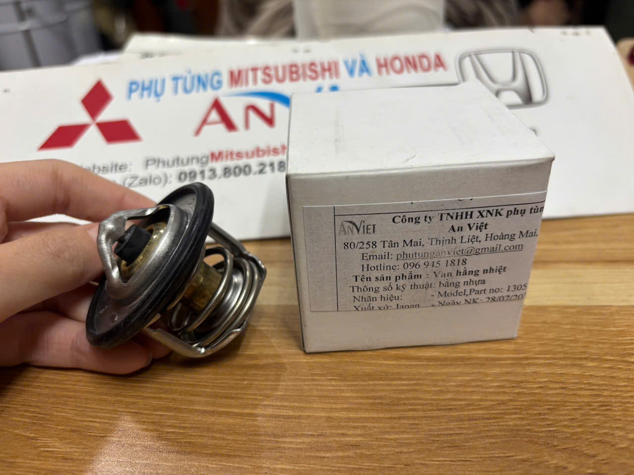 Van Hằng nhiệt xe Mitsubishi Xforce