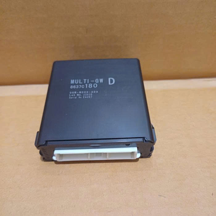 8637c180 Hộp điều khiển điện HỆ THỐNG CHUYỂN ĐỔI THÔNG TIN GATEWAY  Mitsubishi Xpander