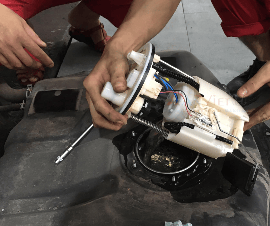 Dấu hiệu Bơm xăng xe Mitsubishi Xpander bị hỏng