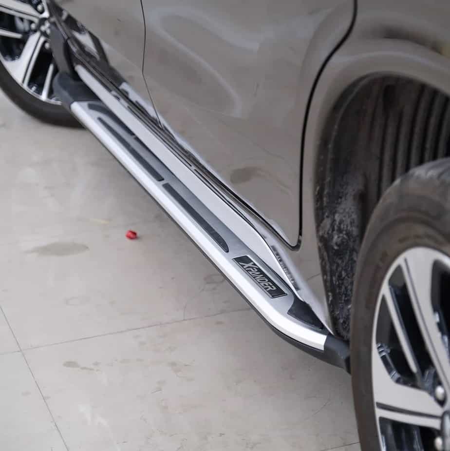 Bậc lên xuống, Bệ bước chân xe Mitsubishi Xpander