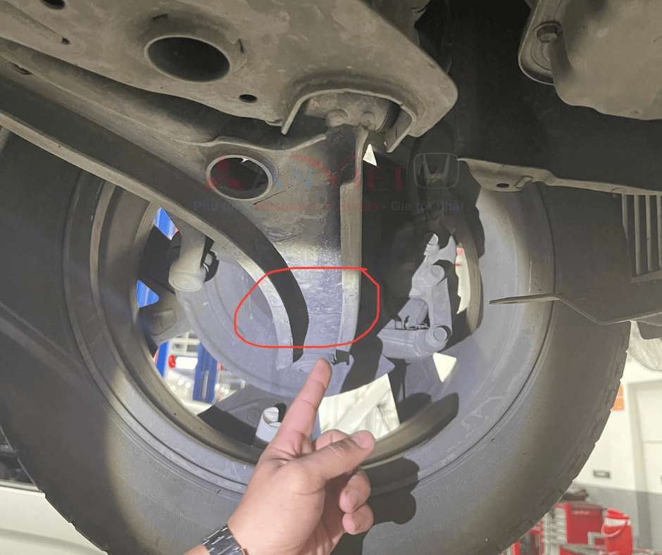 Dấu hiệu cần thay thế Càng A xe Mitsubishi Xpander và Xpander Cross 