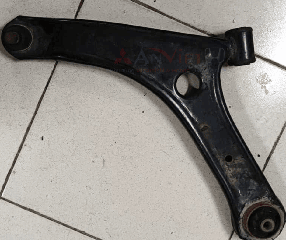 Dấu hiệu cần thay thế Càng A xe Mitsubishi Xpander và Xpander Cross 