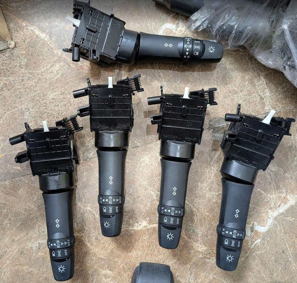 Công tắc đèn pha cốt Mitsubishi Xpander, Pajero Sport, Triton, Xforce, Outlander