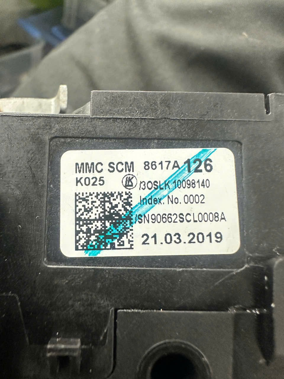 Công tắc đèn pha cốt và công tắc gạt mưa Mitsubishi Attrage, Mirage hàng bãi