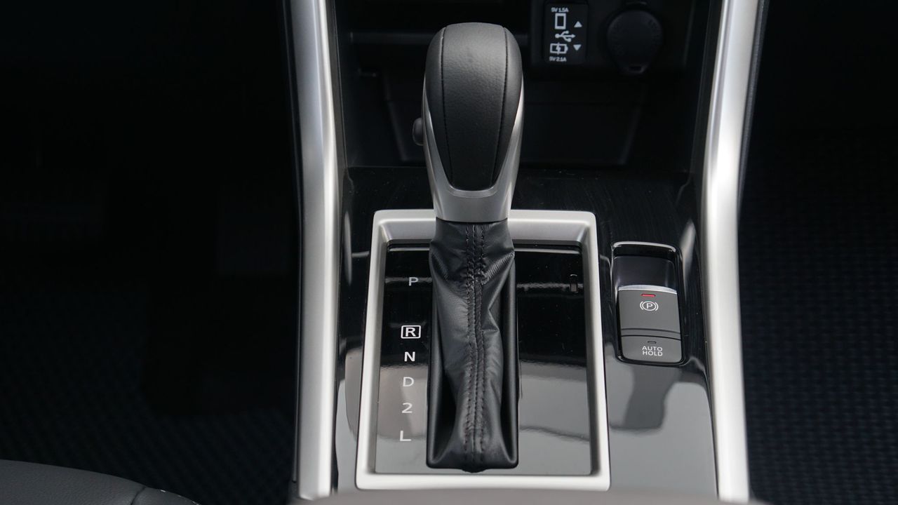 Cấu tạo và nguyên lý hoạt động của Cần số xe Mitsubishi Xpander