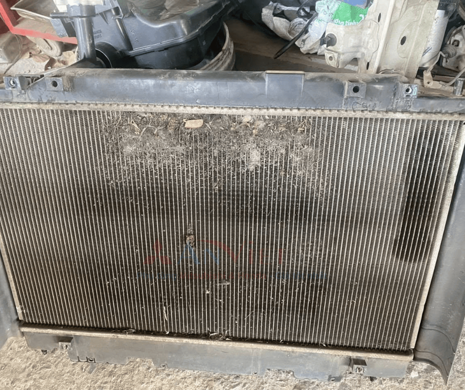Dấu hiệu cần thay thế Két nước xe Mitsubishi Xpander  