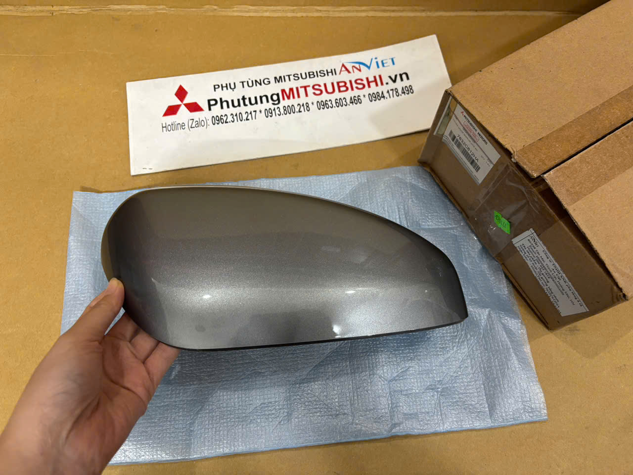 Ốp gương xe Mitsubishi Xpander Ốp Sơn