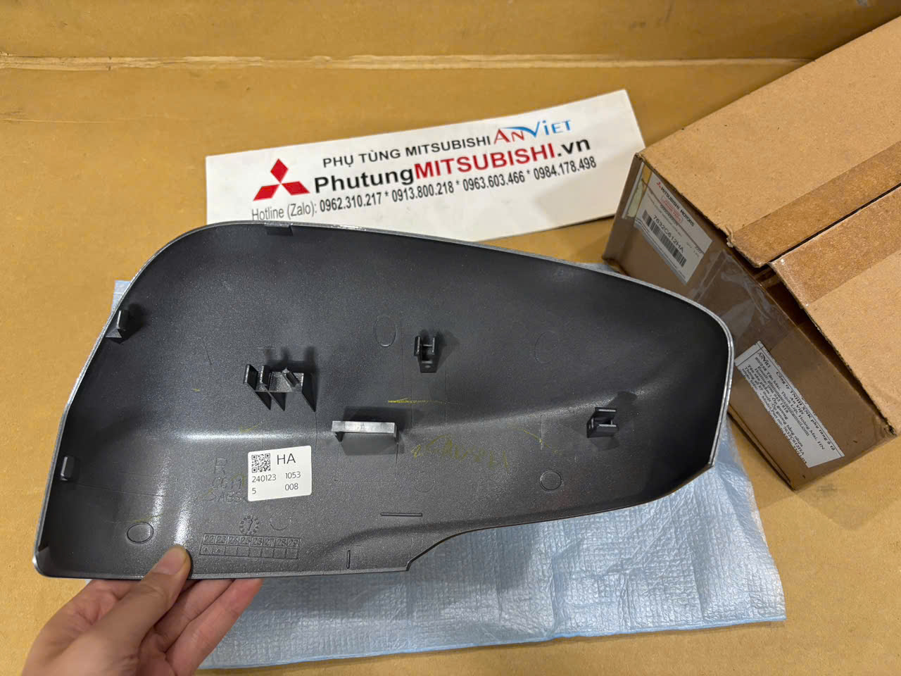 Ốp gương xe Mitsubishi Xpander Ốp Sơn