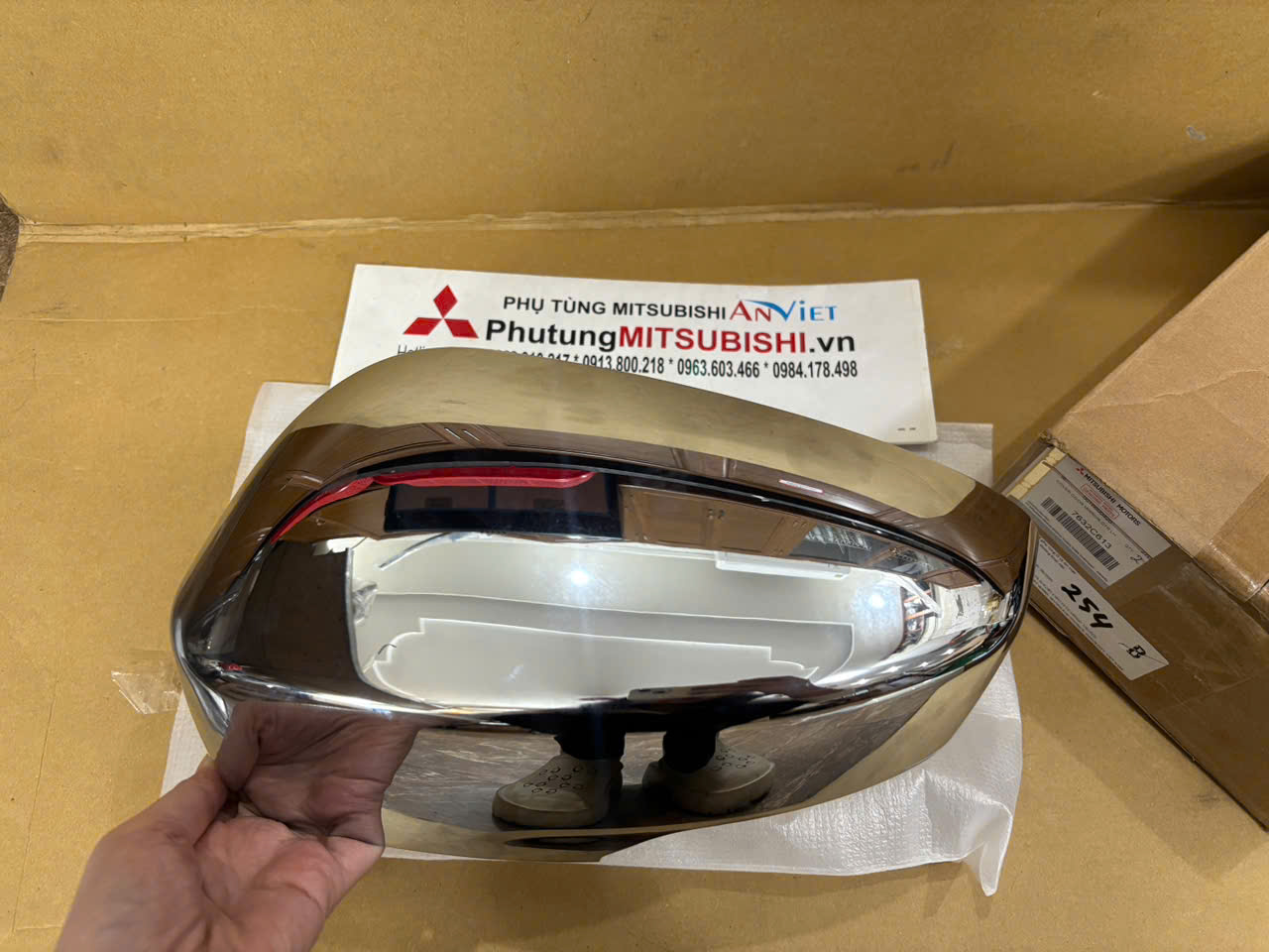 Ốp gương, Gáo gương xe Mitsubishi Xpander và Xpander Cross Mạ Crom