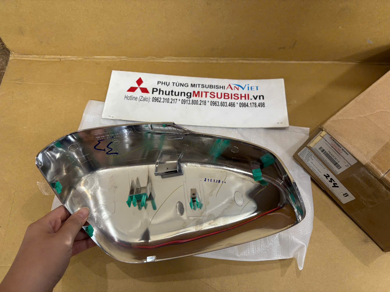 Ốp gương, Gáo gương xe Mitsubishi Xpander và Xpander Cross Mạ Crom