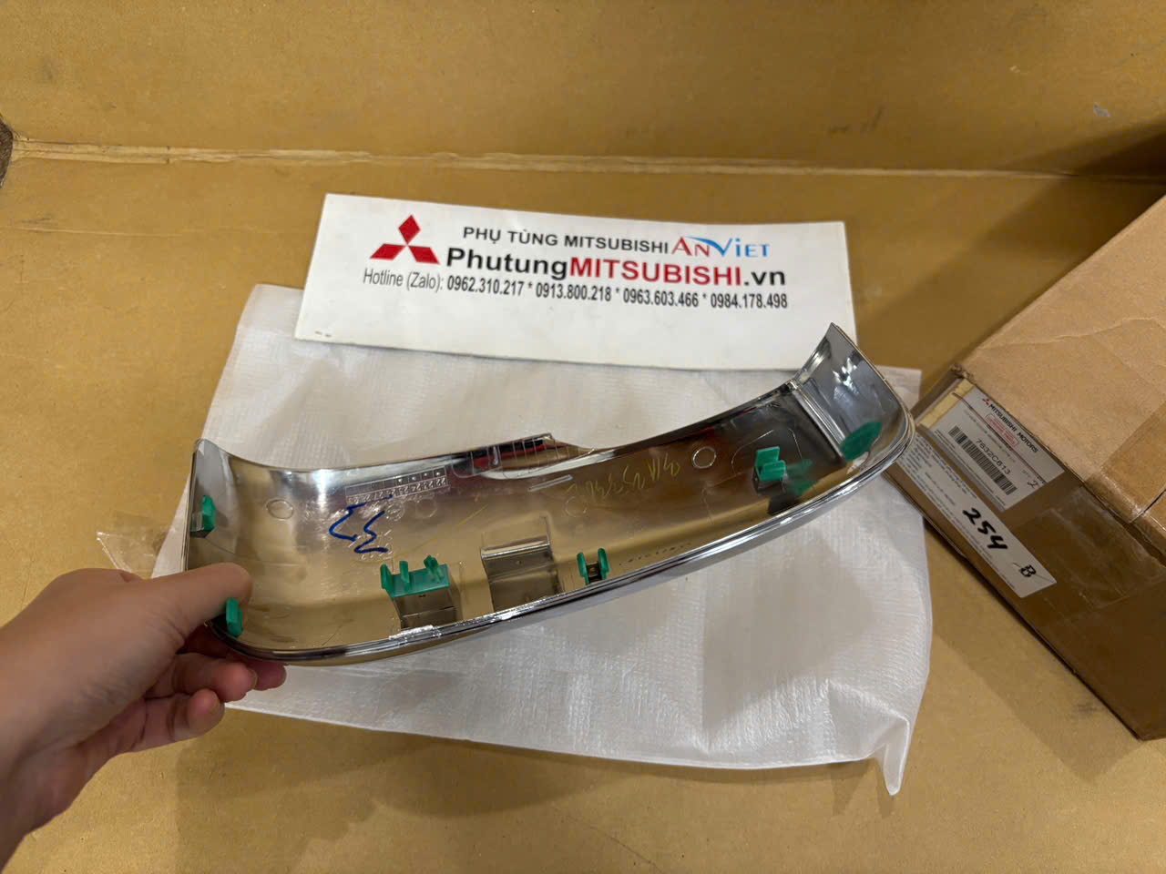 Ốp gương, Gáo gương xe Mitsubishi Xpander và Xpander Cross Mạ Crom