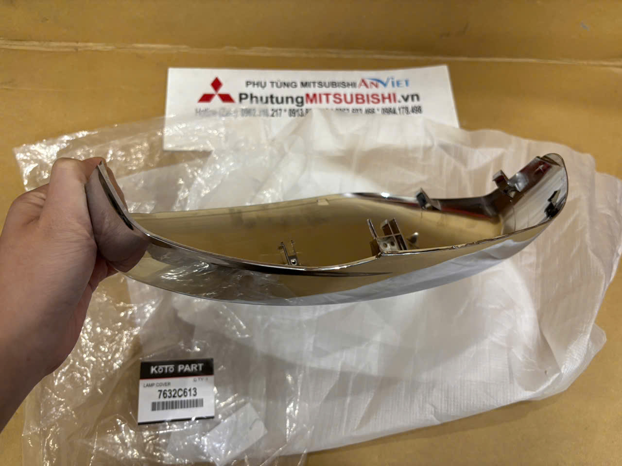 Ốp gương, Gáo gương xe Mitsubishi Xpander và Xpander Cross Mạ Crom