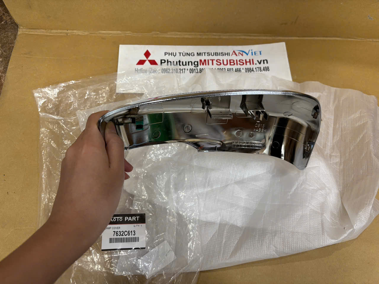 Ốp gương, Gáo gương xe Mitsubishi Xpander và Xpander Cross Mạ Crom